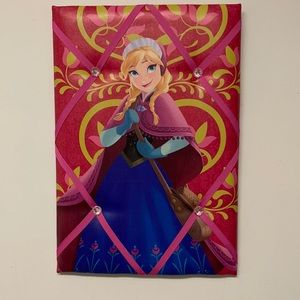 Memoboard Anna and Elsa
